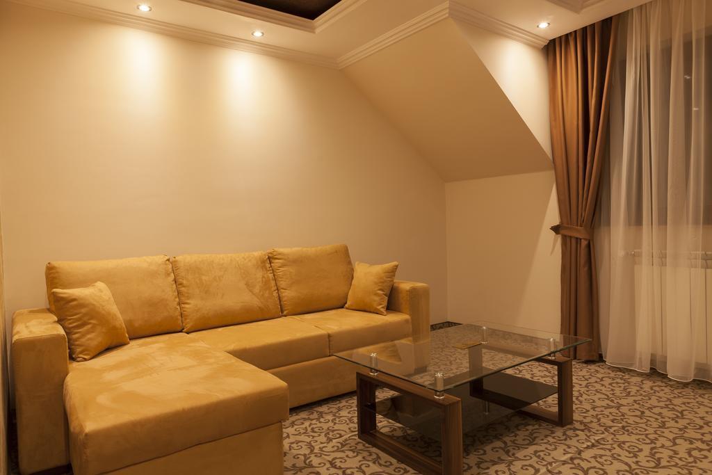 Allegria Hotel Alba Iulia Pokoj fotografie
