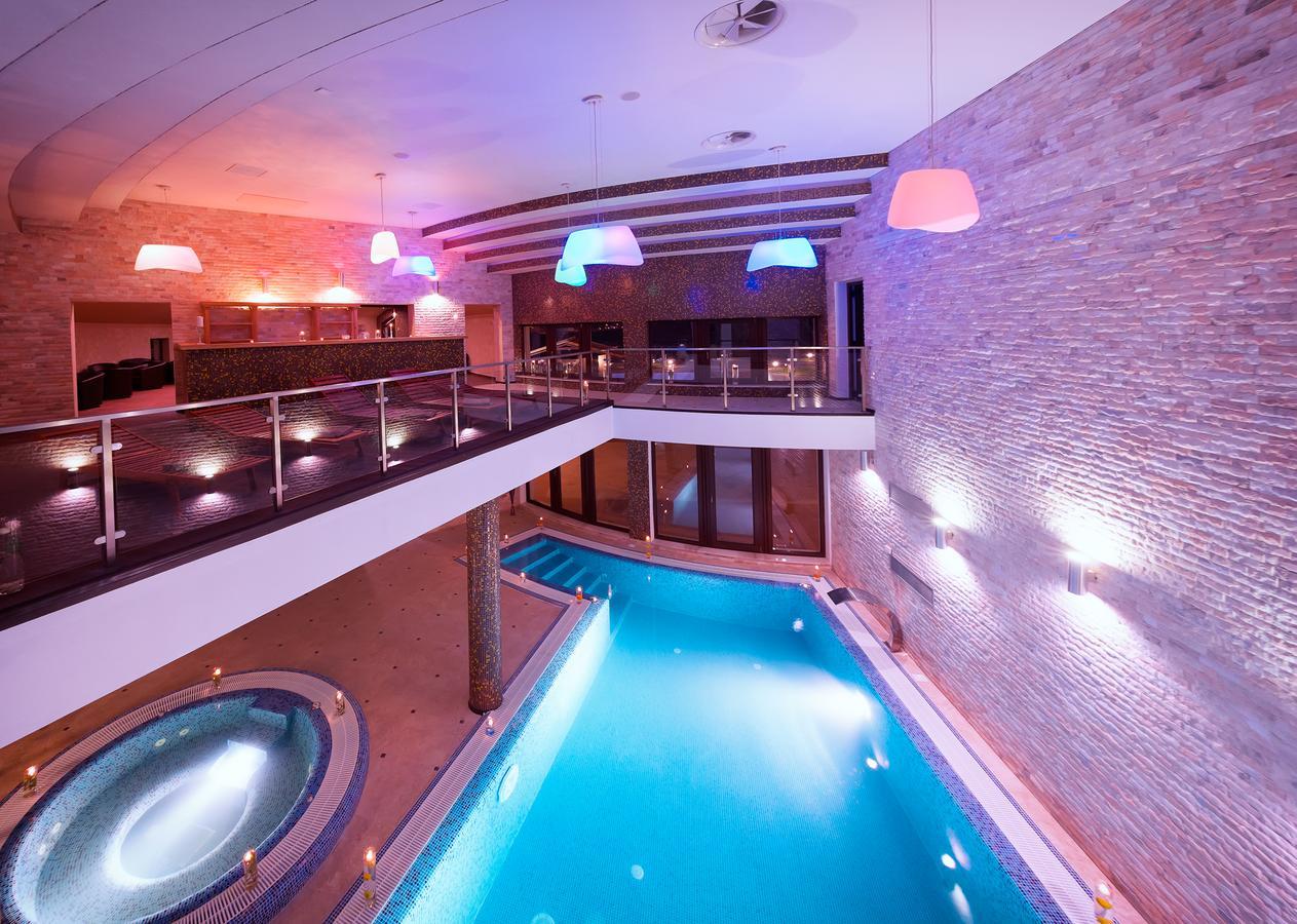 Allegria Hotel Alba Iulia Exteriér fotografie